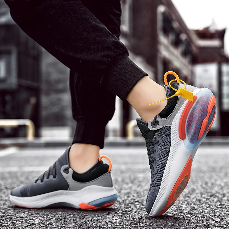 Kyro Motion Sneakers
