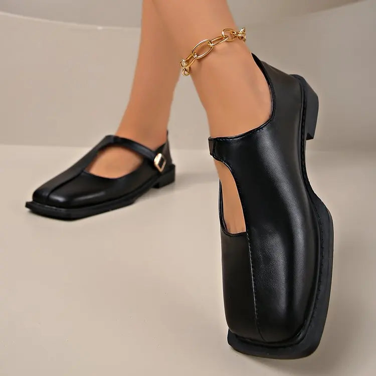 Éloise Buckled Strap Flats